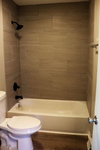 10005 Merrillville Road, Crown Point, IN 46307