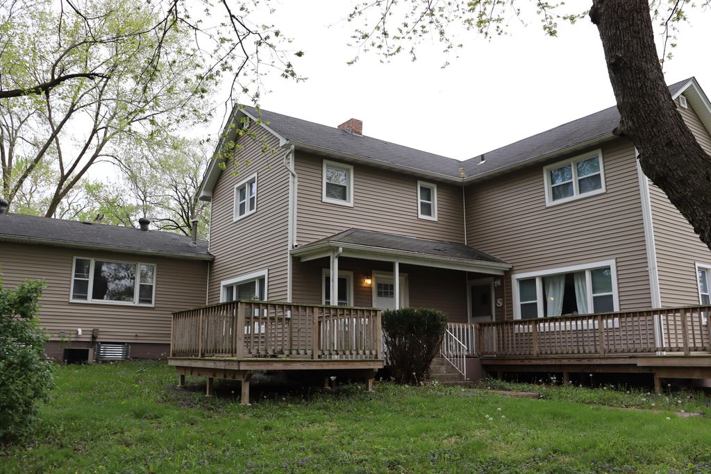 10005 Merrillville Road, Crown Point, IN 46307