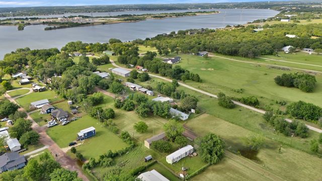 6624 Sunset Cove Court, Granbury, TX 76049