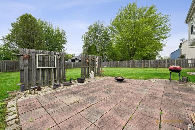 1027 Teal TRAIL, Genoa City, WI 53128