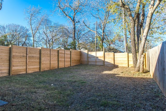 415 W Elm Street 415, Denison, TX 75020