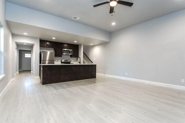 415 W Elm Street 415, Denison, TX 75020