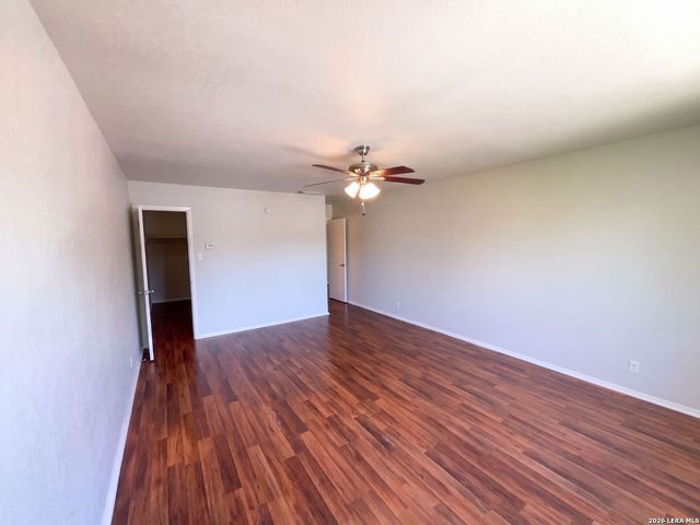 9646 IVY PLAIN DR, San Antonio, TX 78245