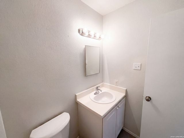 9646 IVY PLAIN DR, San Antonio, TX 78245