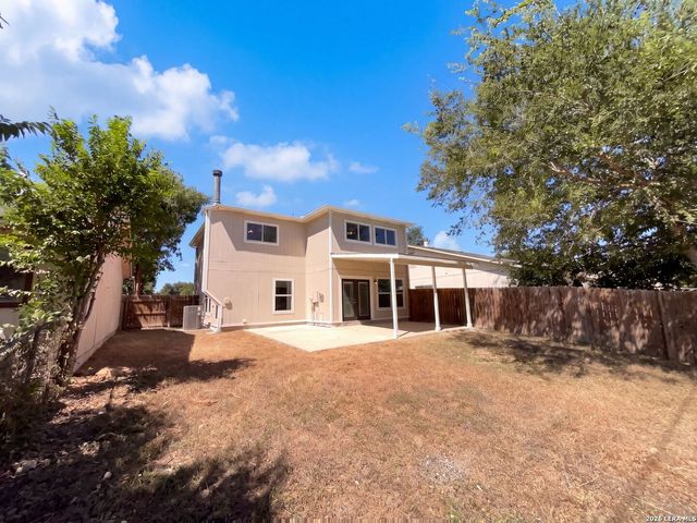 9646 IVY PLAIN DR, San Antonio, TX 78245
