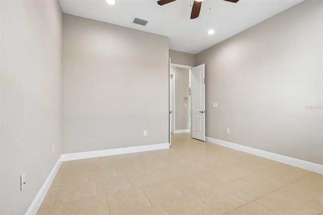 2495 OAKWOOD PRESERVE DRIVE, Wesley Chapel, FL 33543