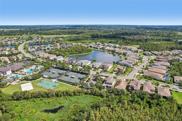 2495 OAKWOOD PRESERVE DRIVE, Wesley Chapel, FL 33543