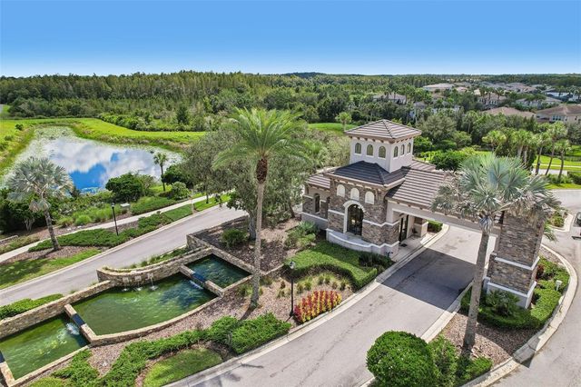 2495 OAKWOOD PRESERVE DRIVE, Wesley Chapel, FL 33543
