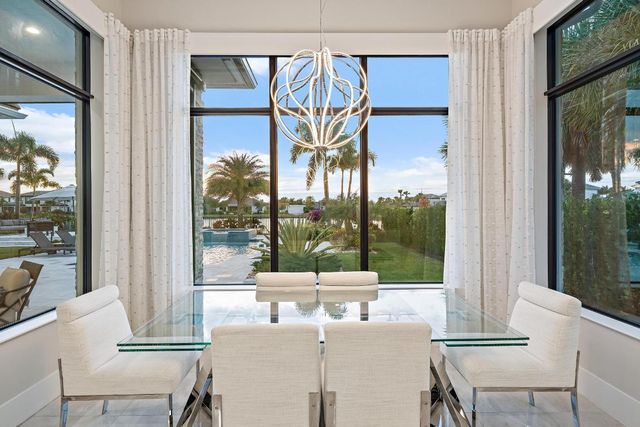 9243 Coral Isles Circle, Palm Beach Gardens, FL 33412