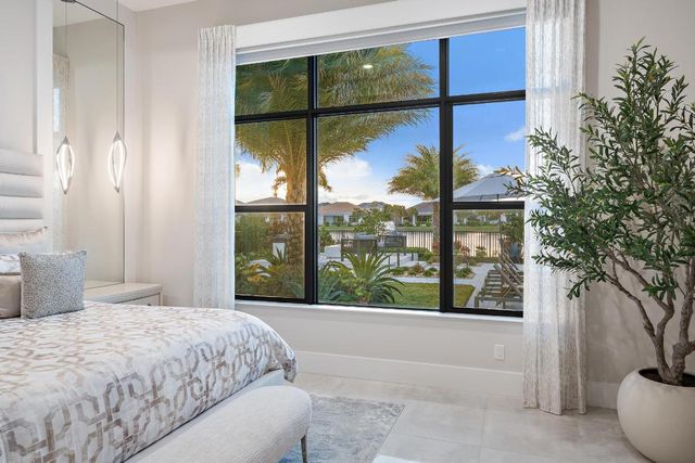 9243 Coral Isles Circle, Palm Beach Gardens, FL 33412