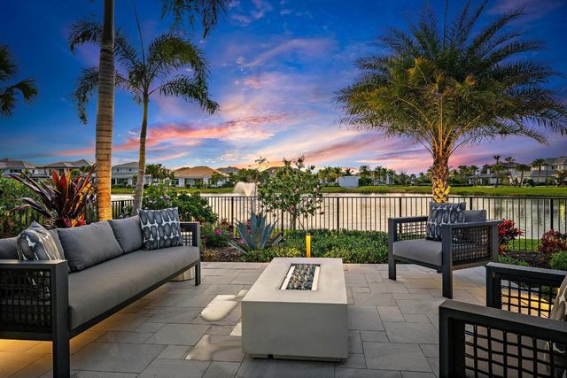 9243 Coral Isles Circle, Palm Beach Gardens, FL 33412