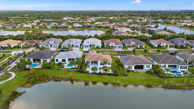 9243 Coral Isles Circle, Palm Beach Gardens, FL 33412