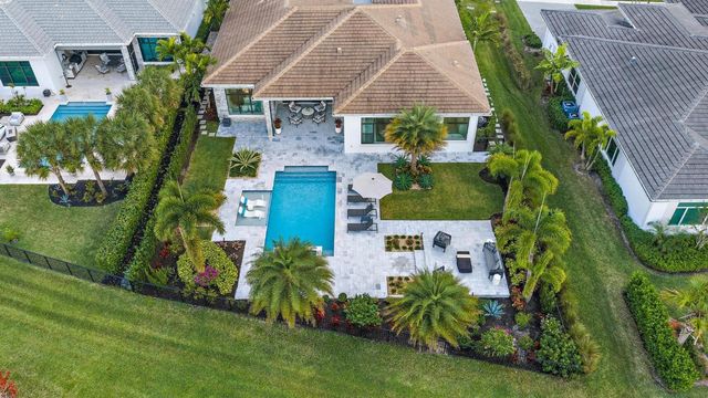 9243 Coral Isles Circle, Palm Beach Gardens, FL 33412