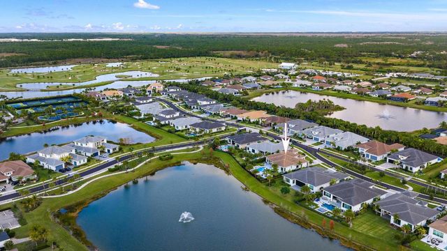 9243 Coral Isles Circle, Palm Beach Gardens, FL 33412