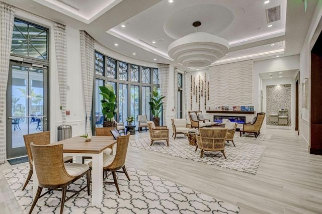 9243 Coral Isles Circle, Palm Beach Gardens, FL 33412