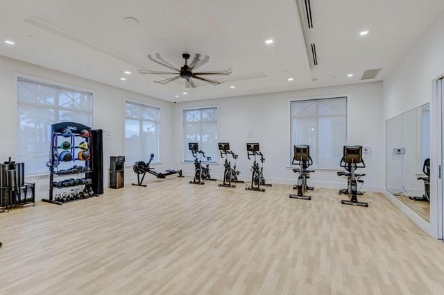 9243 Coral Isles Circle, Palm Beach Gardens, FL 33412