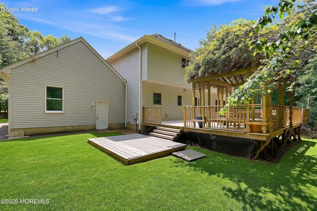 5 Ivy Court, Millstone, NJ 08535