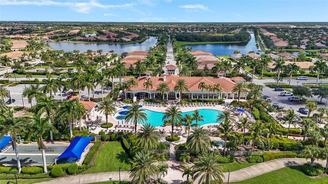 19241 SERAFINA STREET, Venice, FL 34293