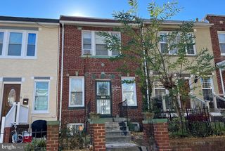 225 CROMWELL TER NE, Washington, DC 20002