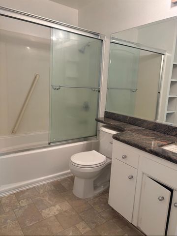 3341 E Pontiac Way, Fresno, CA 93726
