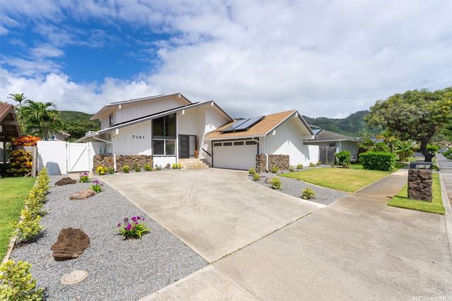 7141 Kukii Street, Honolulu, HI 96825