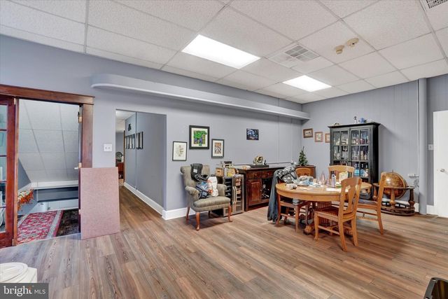 1638 E MARKET ST, York, PA 17403