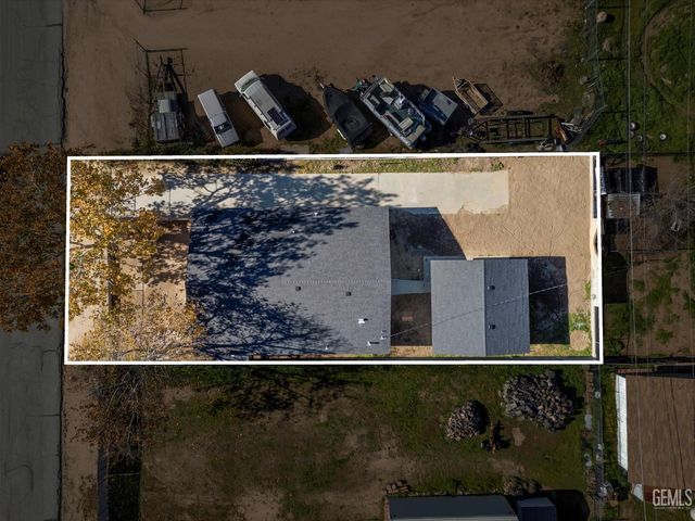 2829 Alta Sierra Avenue, Lake Isabella, CA 93240