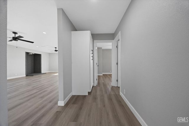 2829 Alta Sierra Avenue, Lake Isabella, CA 93240