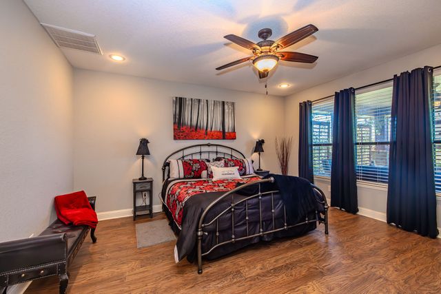 401 Frog Branch Court, Possum Kingdom Lake, TX 76449