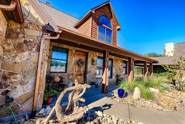 401 Frog Branch Court, Possum Kingdom Lake, TX 76449