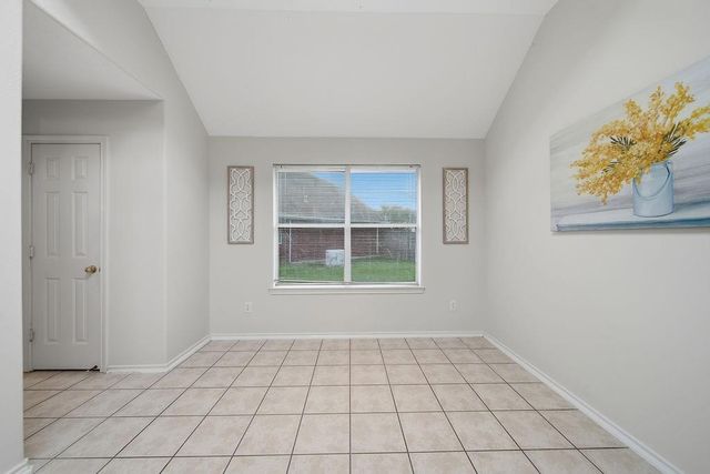 607 29th Avenue N, Texas City, TX 77590