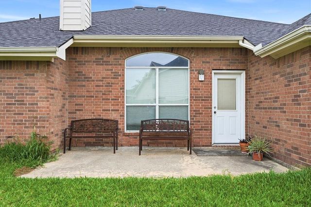 607 29th Avenue N, Texas City, TX 77590