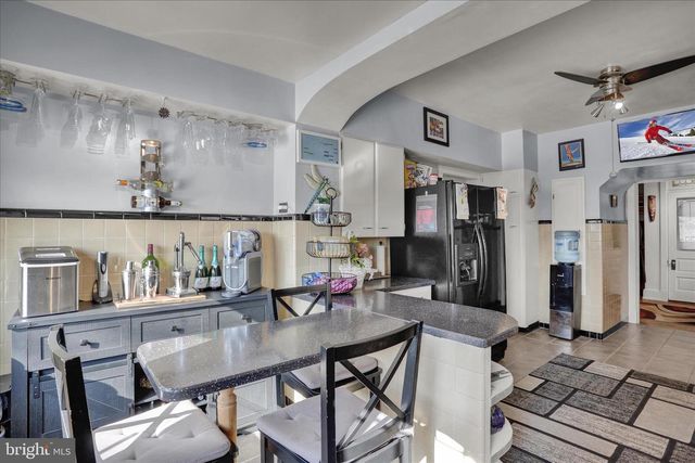 142 W PHILADELPHIA AVE, Boyertown, PA 19512