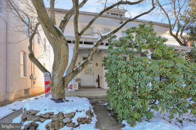 142 W PHILADELPHIA AVE, Boyertown, PA 19512