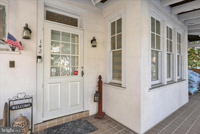 142 W PHILADELPHIA AVE, Boyertown, PA 19512