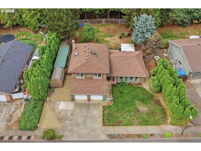 36305 YOCUM Loop, Sandy, OR 97055