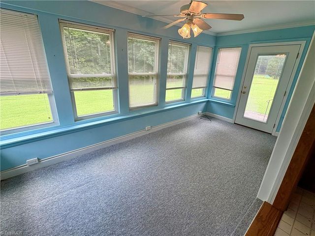 19 Hillside Park Drive, Thomasville, NC 27360