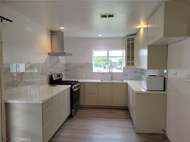 8001 Coral Bell, Buena Park, CA 90620