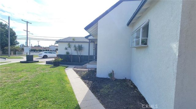 8001 Coral Bell, Buena Park, CA 90620