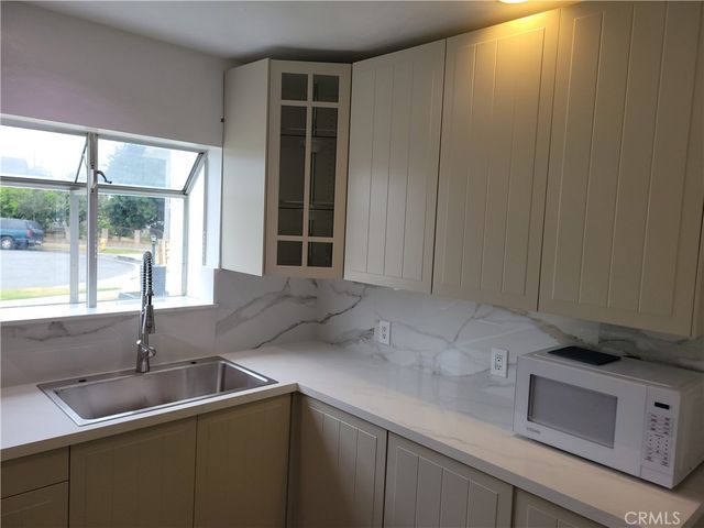 8001 Coral Bell, Buena Park, CA 90620