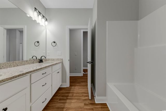 4121 Whatuthink Rd., Myrtle Beach, SC 29588