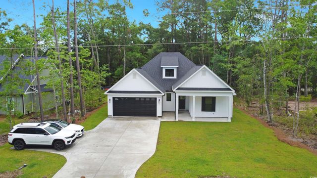 4121 Whatuthink Rd., Myrtle Beach, SC 29588