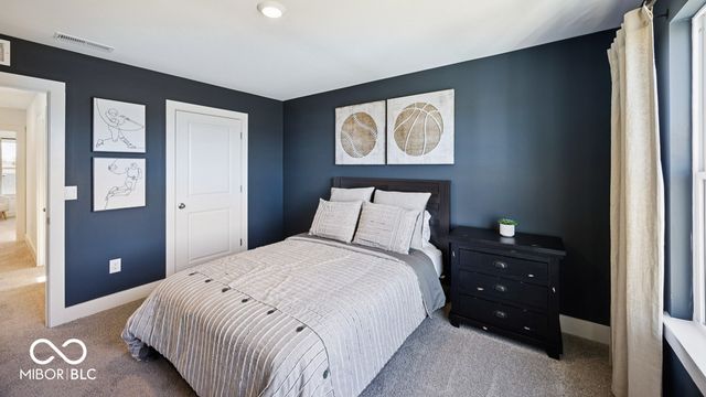 5860 Crotal Avenue, Greenwood, IN 46143