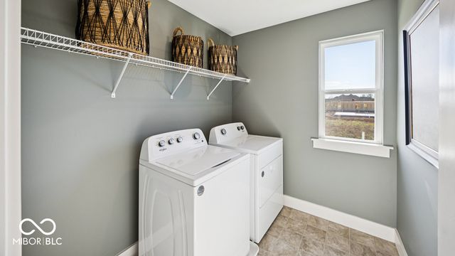 5860 Crotal Avenue, Greenwood, IN 46143