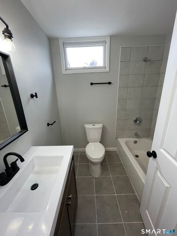 254 Corbin Avenue 3, New Britain, CT 06052