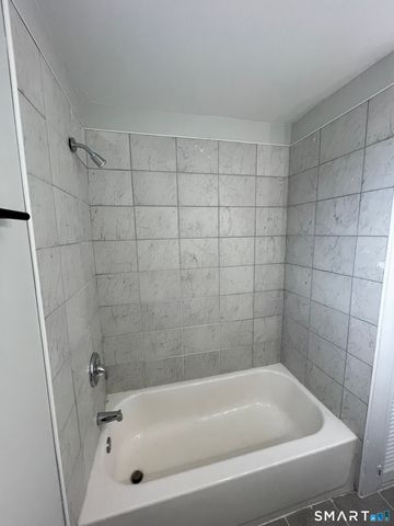 254 Corbin Avenue 3, New Britain, CT 06052