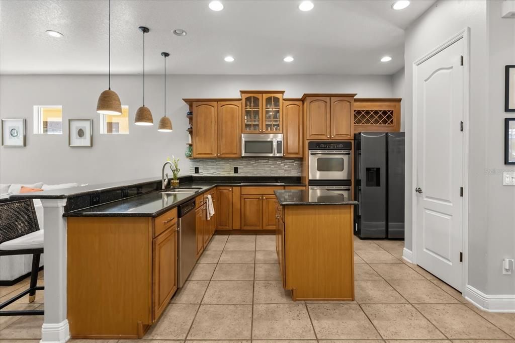 Image 11 of property listing at 8236 VIA BELLA NOTTE, Orlando, FL 32836