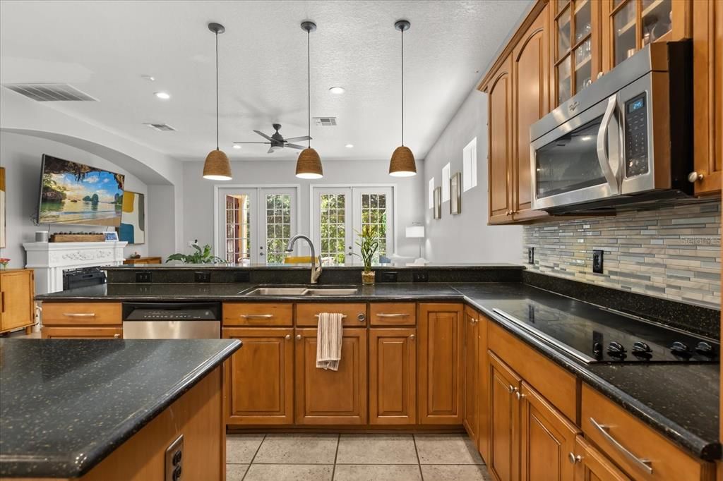 Image 13 of property listing at 8236 VIA BELLA NOTTE, Orlando, FL 32836