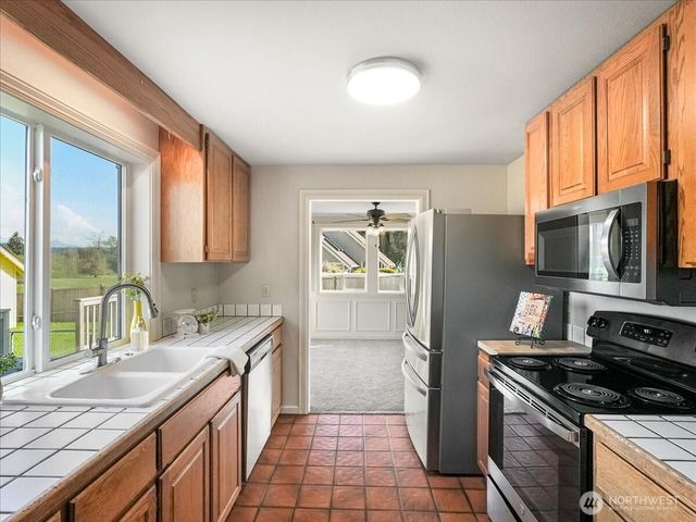 12023 225th Avenue Ct E, Bonney Lake, WA 98391