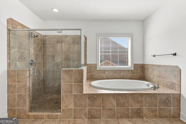 1083 Garner Creek Drive SW, Lilburn, GA 30047